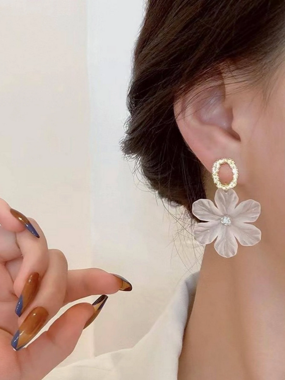 Boucles d'oreilles florales en résine