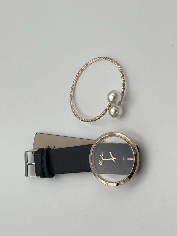 Montre à Quartz Ronde avec Bracelet et Breloque en Feuille