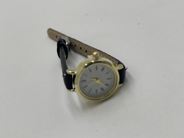 Montre Femme Élégante à Quartz avec Chiffres Romains