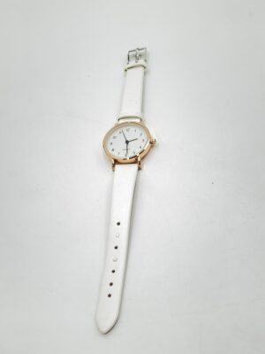 Montre Femme Simple à Quartz avec Bracelet et Breloque Feuille