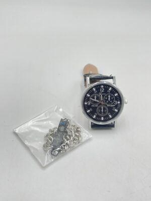 Montre à Quartz avec Bracelet en Alliage et Ensemble de Bracelets