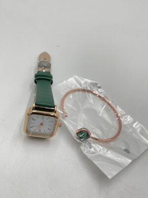 Ensemble Montre à Quartz Cadran Carré et Bracelet Manchette