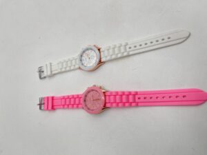 Montre de Couple Blanc et Rose avec Bracelet en Alliage de Zinc