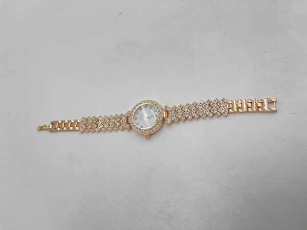 Montre à Quartz avec Décor en Strass, Bracelet en Alliage de Zinc