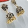 Boucles d'oreilles Jhumka vintage avec pompon