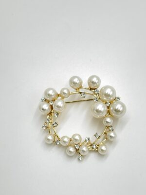 Broche étoile et perle en métal or