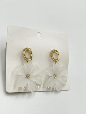 Boucles d'oreilles florales en résine