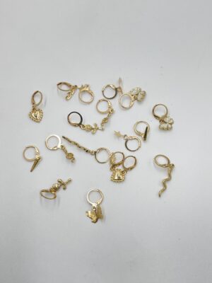 Ensemble 18 boucles d'oreilles papillon, cœur, étoile