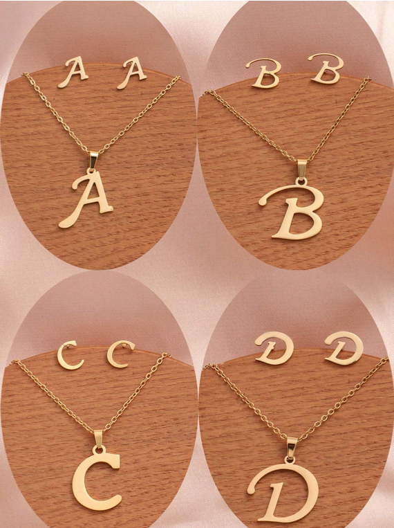 Ensemble de bijoux minimalistes