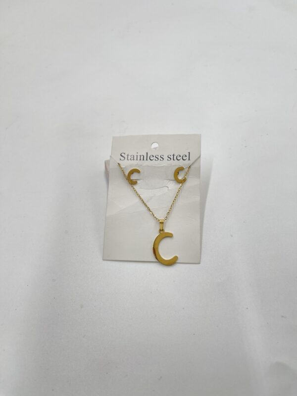 Ensemble de bijoux minimalistes