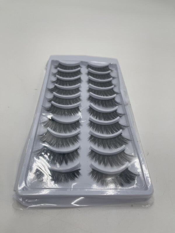 10 Paires de Faux Cils en Bande Russe