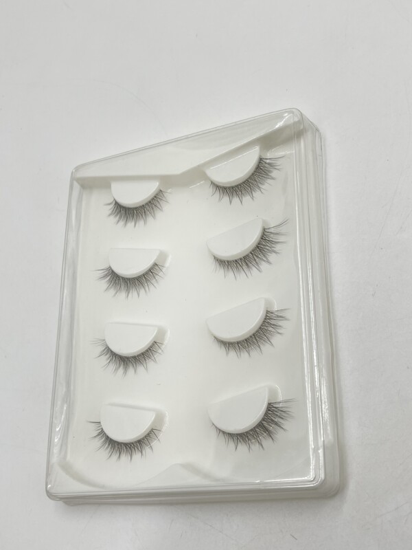 4 Paires de Faux Cils Œil de Chat – Pour Femmes