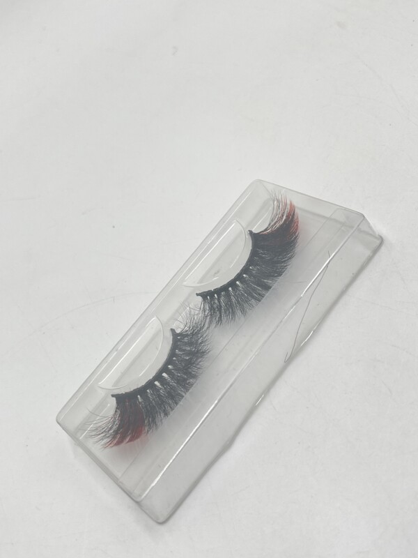 Faux Cils Rouges Complets