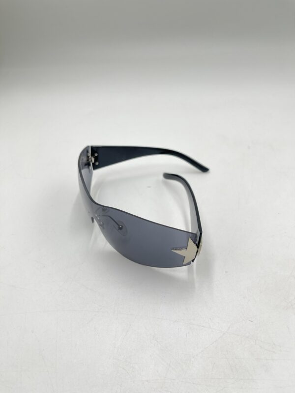 Lunettes décorées d'étoiles