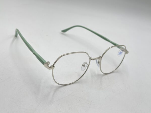 Lunettes Rondes Vintage à Monture Argentée