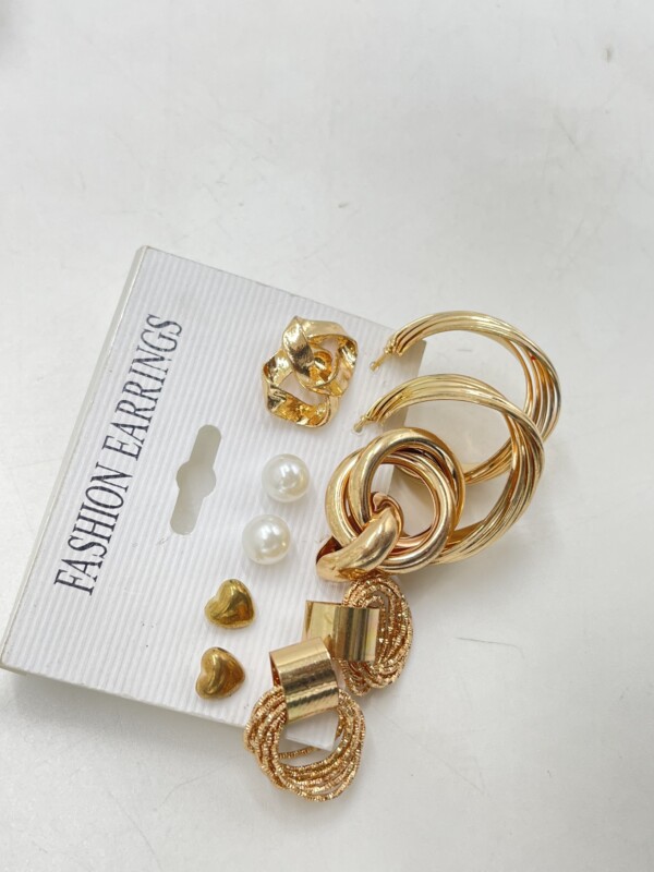 IMG_9364 Boucles d'Oreilles à Décor de Cœur et de Fausses Perles