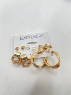 Boucles d'Oreilles à Décor de Cœur et de Fausses Perles