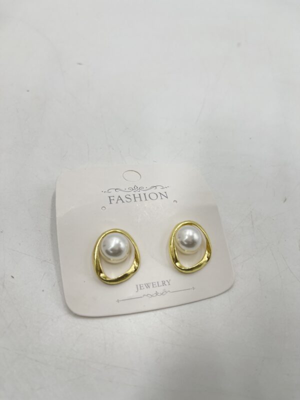 Boucles d'Oreilles Géométriques à Tige