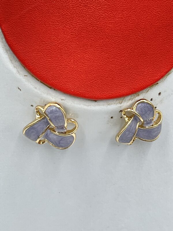 Boucles d'oreilles structurées