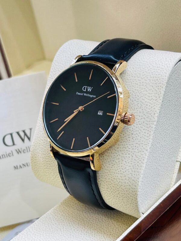 Daniel Wellington Gold