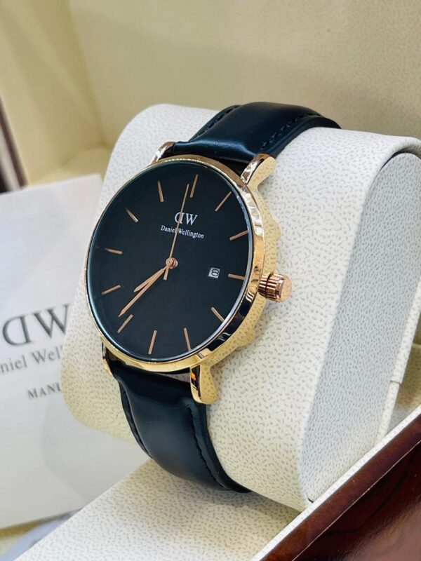 Daniel Wellington Gold