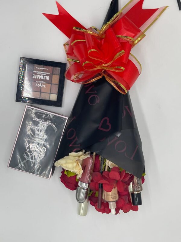 Bouquet Signature – Bouquet maquillage complet + 1 parfum