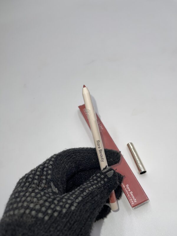 Rare beauty lipliner