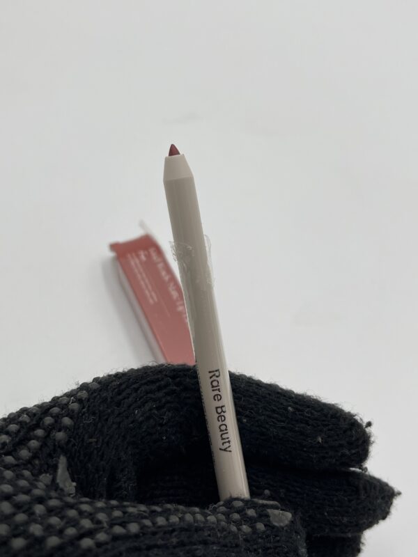 Rare beauty lipliner